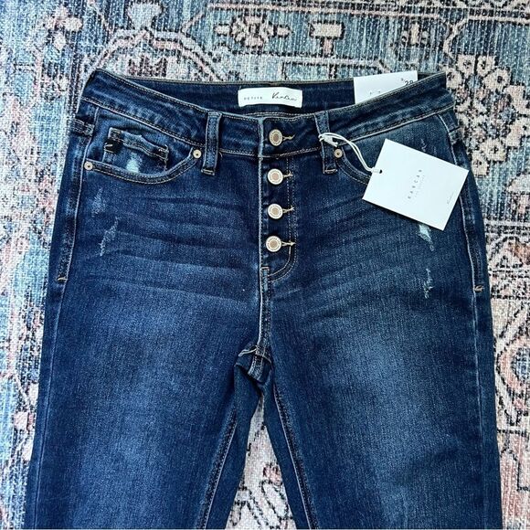 KanCan Jaden Mid Rise Flare Jeans Petite NWT Distressed Flare Jeans Size 9 - Picture 7 of 15